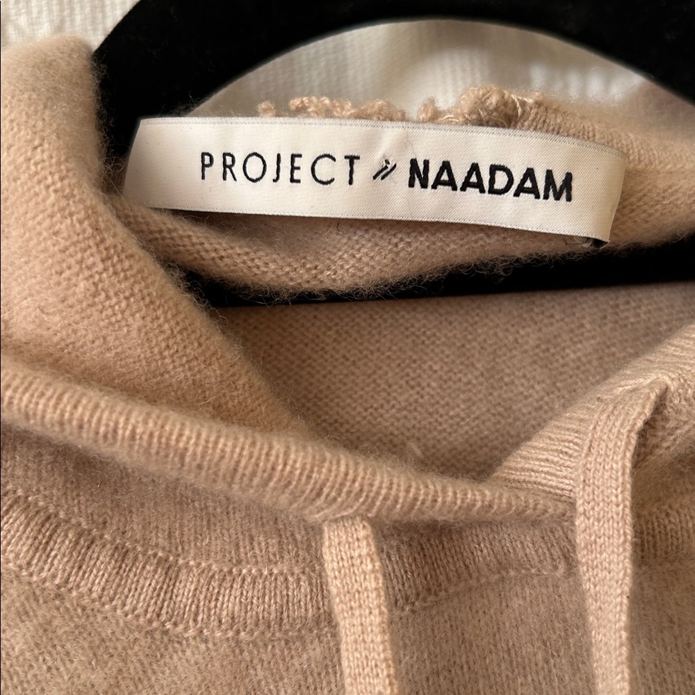 NAADAM Women’s pink/rose Hoodie Sweater - Picture 3 of 6